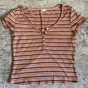 Garage Fitted Buttoned Short Sleeve Tee